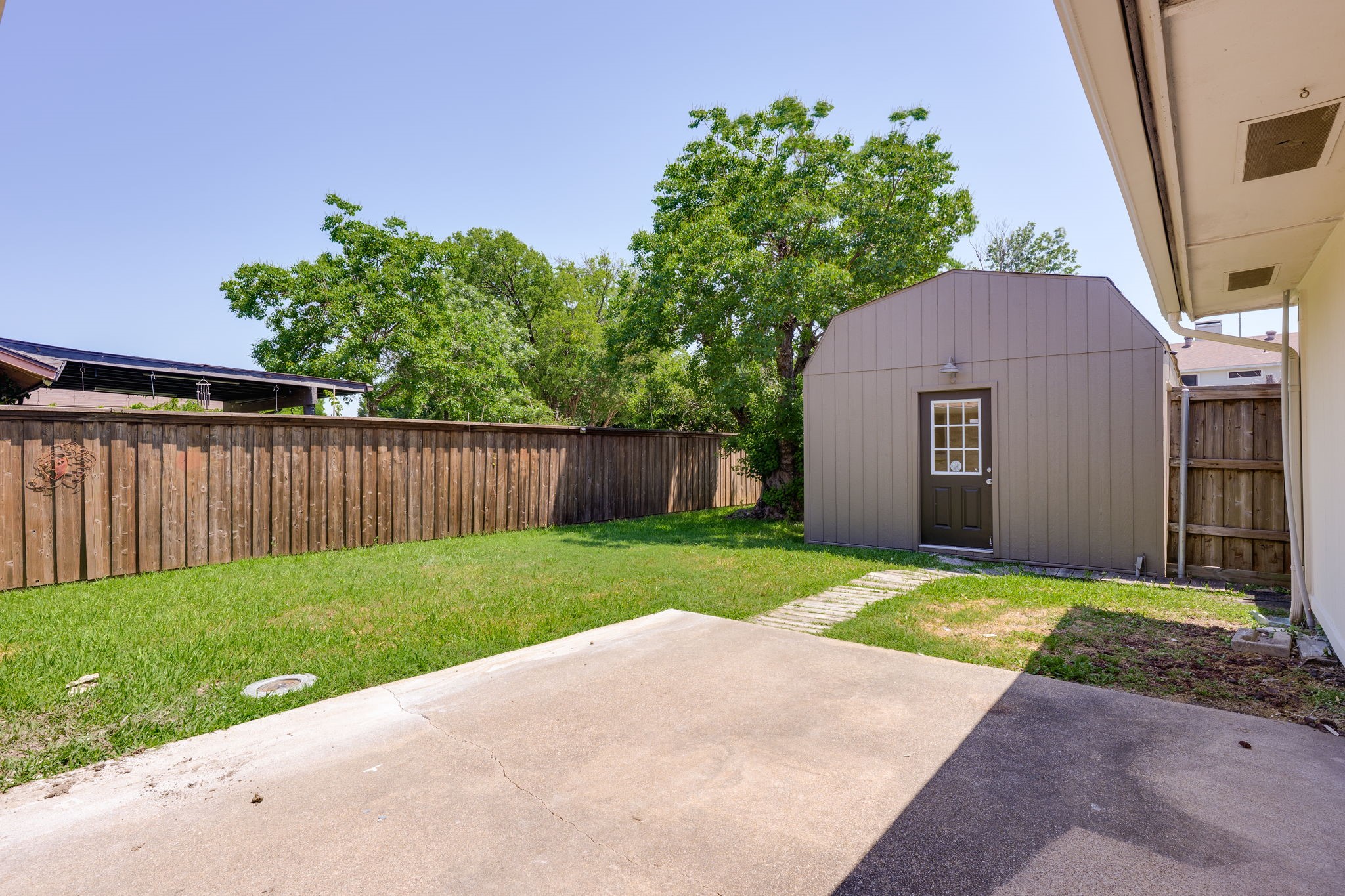 2202 Briarmeadow Drive Garland TX 75044