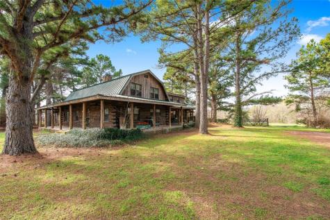 8300 County Road 204 Grandview TX 76050