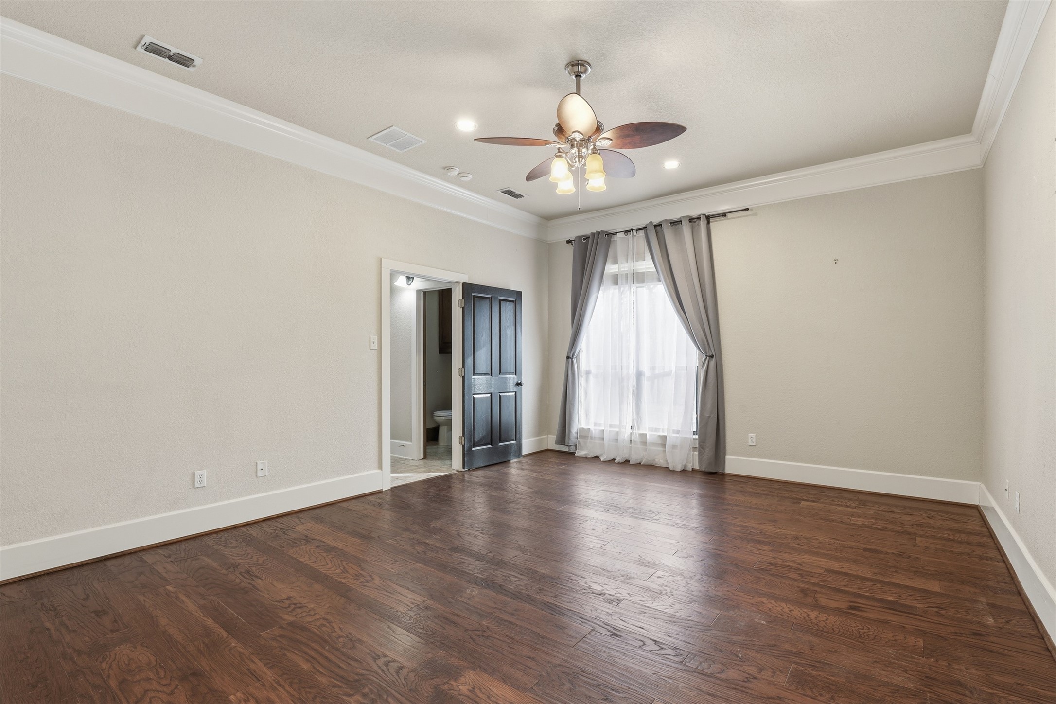 3806 Lakeshore Drive Weatherford TX 76087