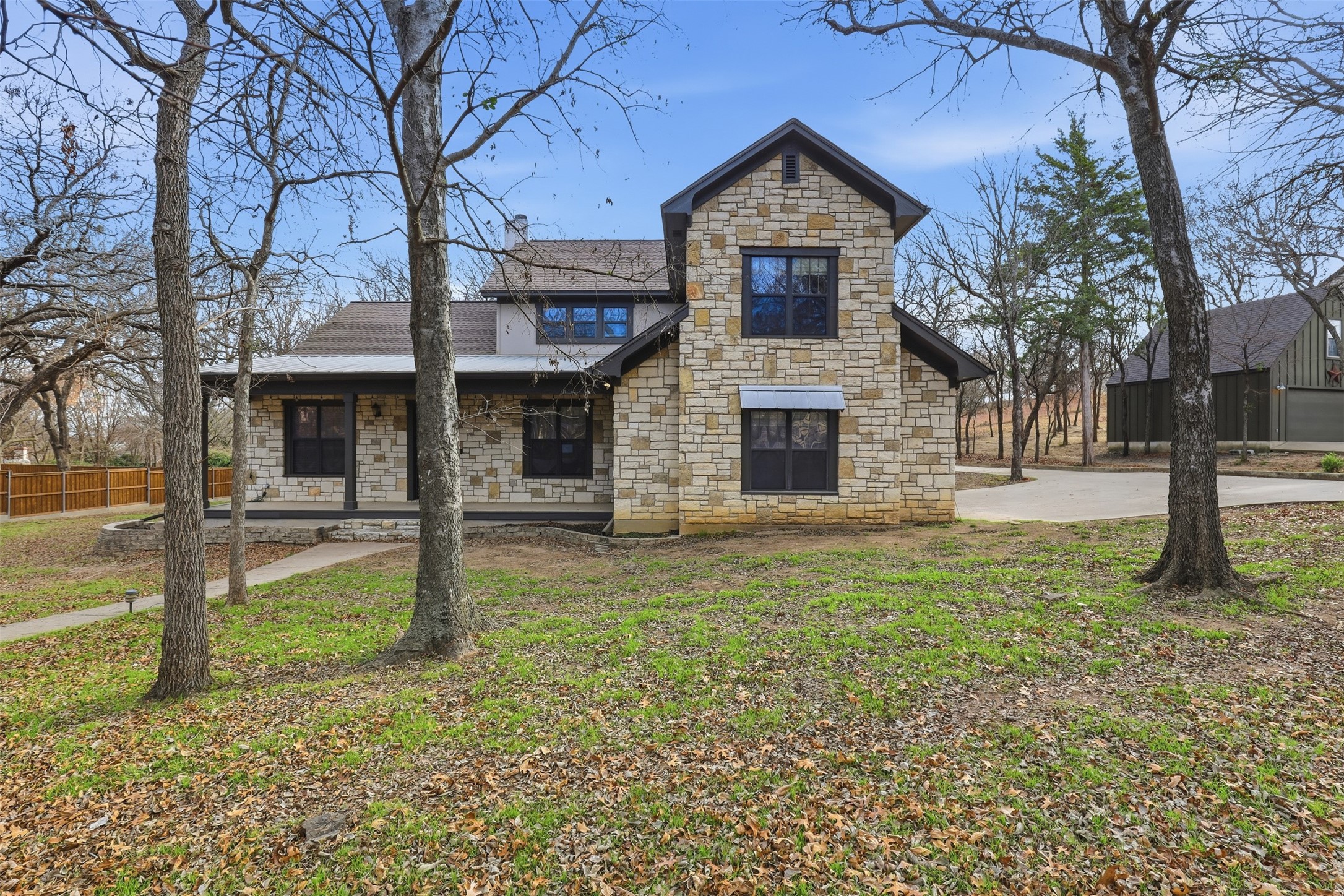 3806 Lakeshore Drive Weatherford TX 76087