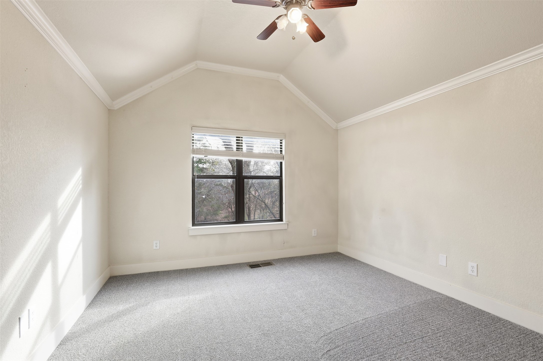 3806 Lakeshore Drive Weatherford TX 76087