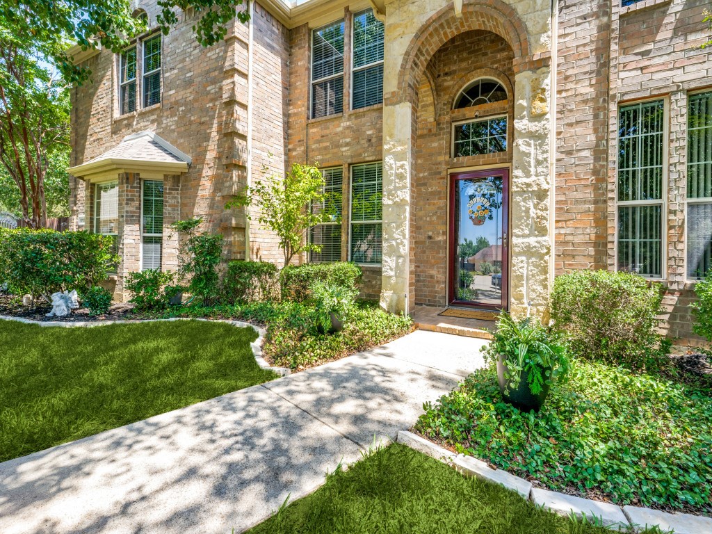 9701 Rancho Drive Fort Worth TX 76244