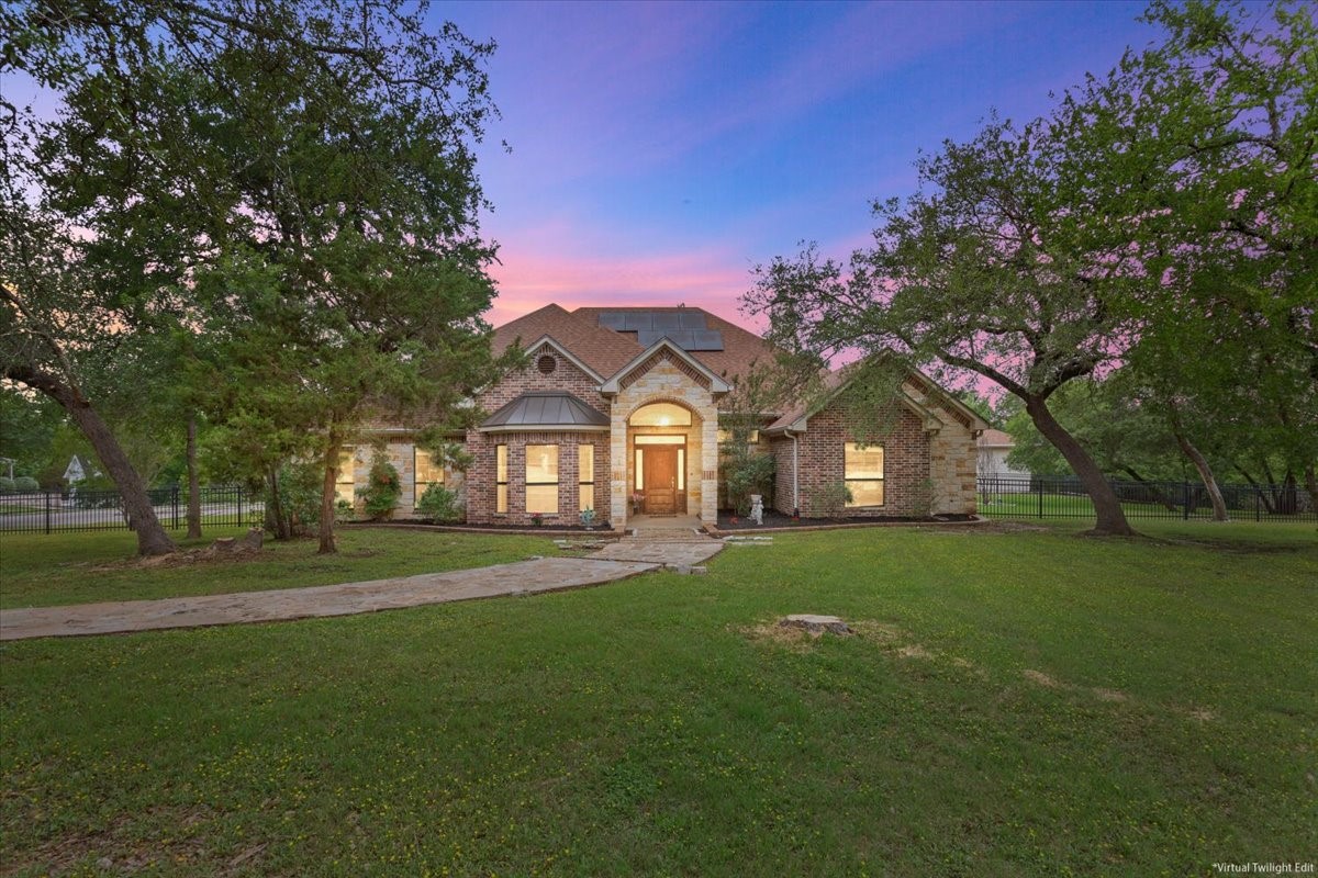 1125 Whispering Oaks China Spring TX 76633