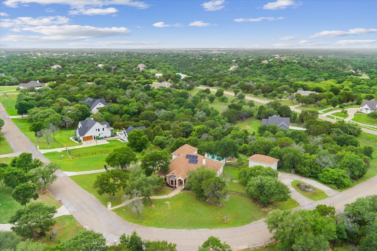 1125 Whispering Oaks China Spring TX 76633