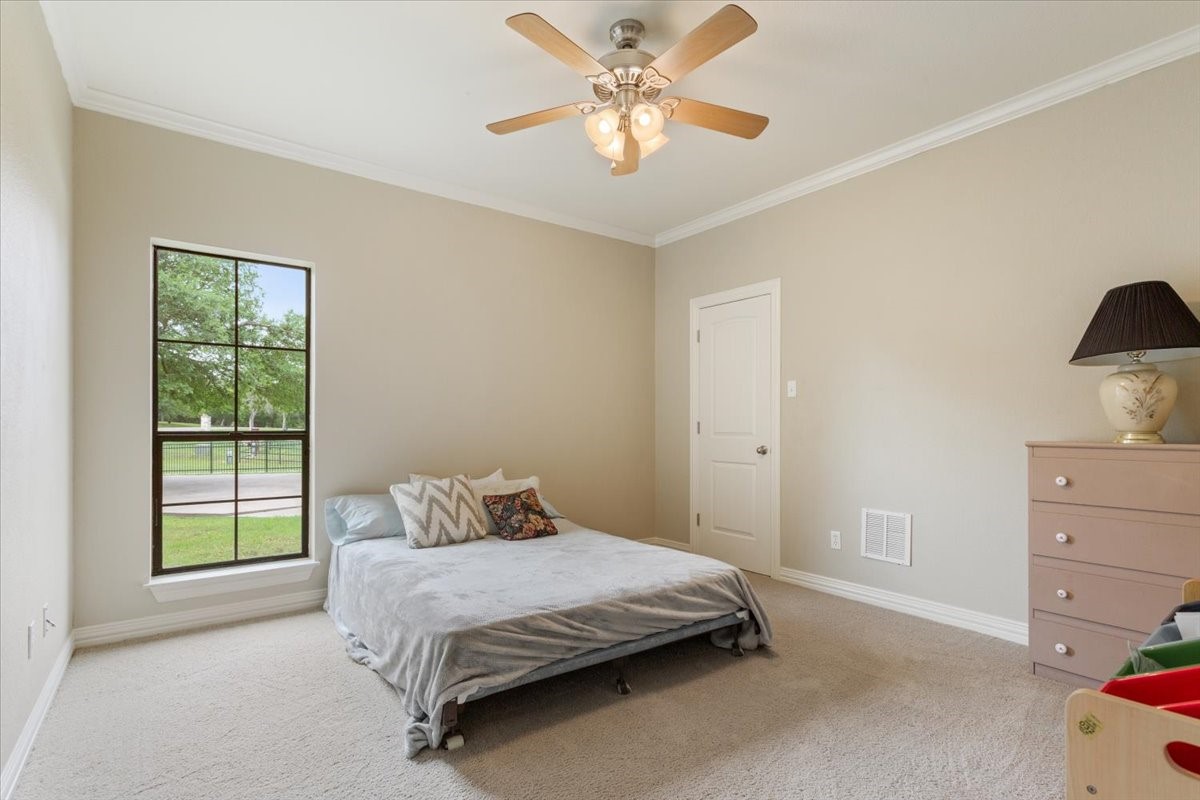 1125 Whispering Oaks China Spring TX 76633