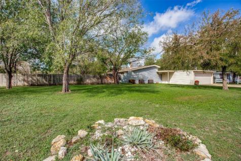 204 Lakeridge Road Lakeside TX 76108