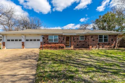 4916 Cummings Drive North Richland Hills TX 76180