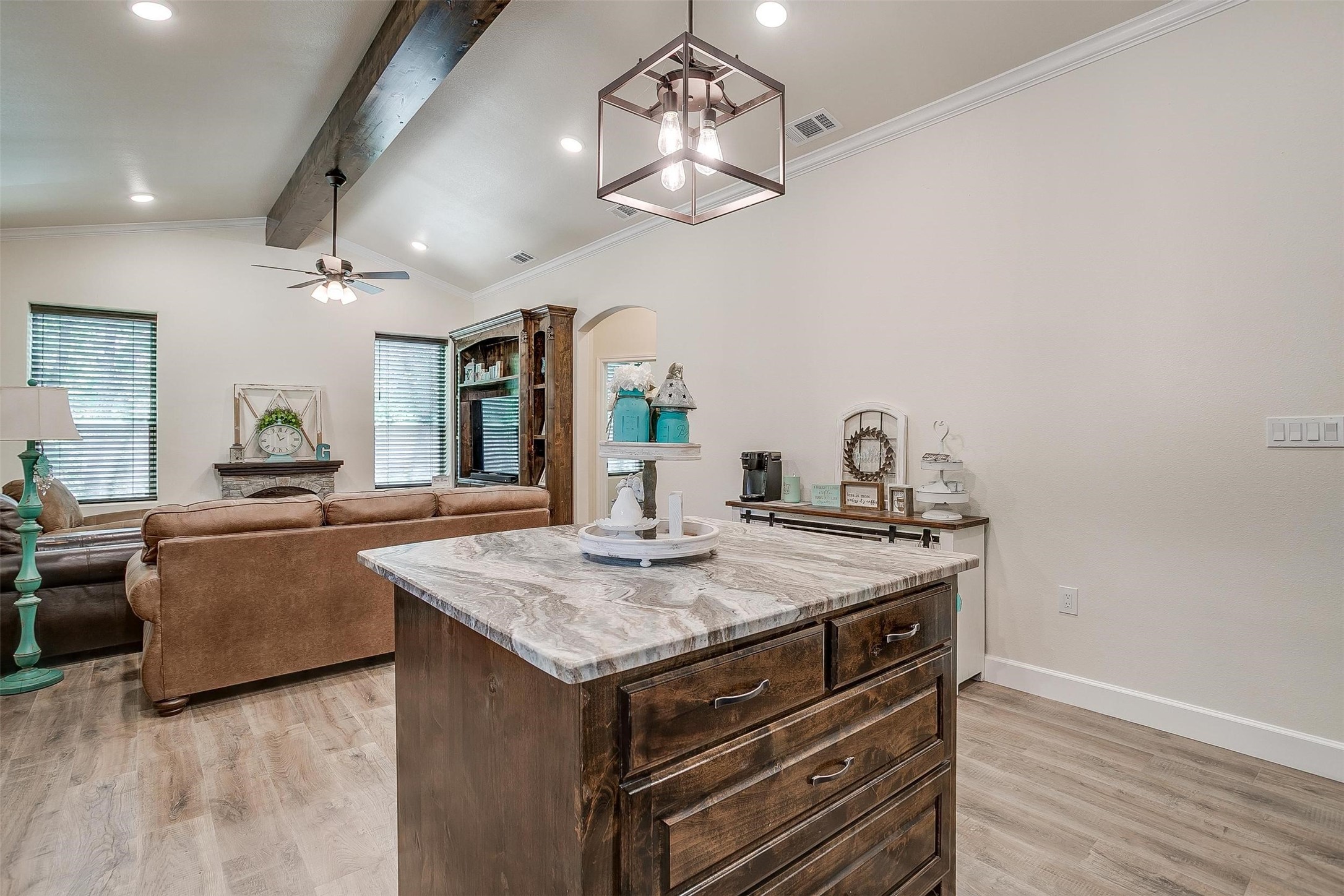 313 Broken Road Road Perrin TX 76486