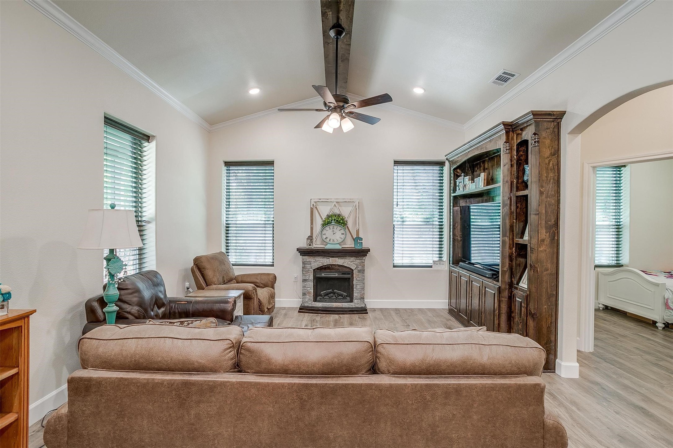 313 Broken Road Road Perrin TX 76486