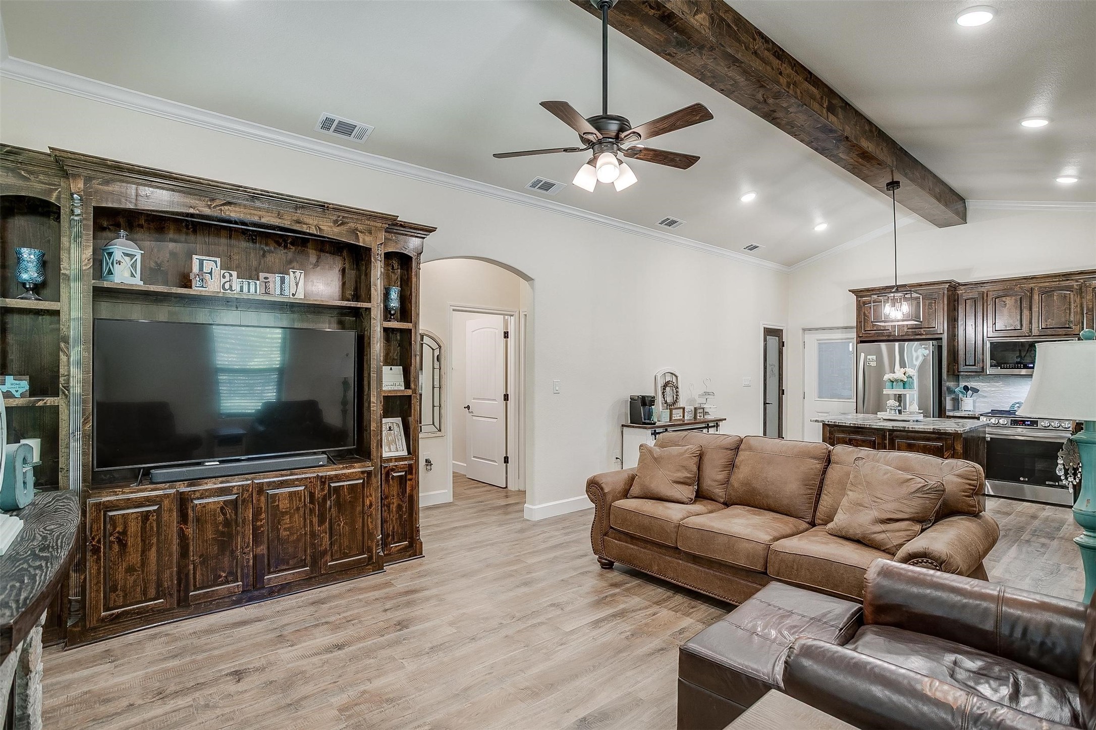 313 Broken Road Road Perrin TX 76486