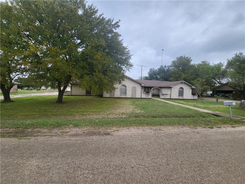 105 Woody Ray Drive Elm Mott TX 76640