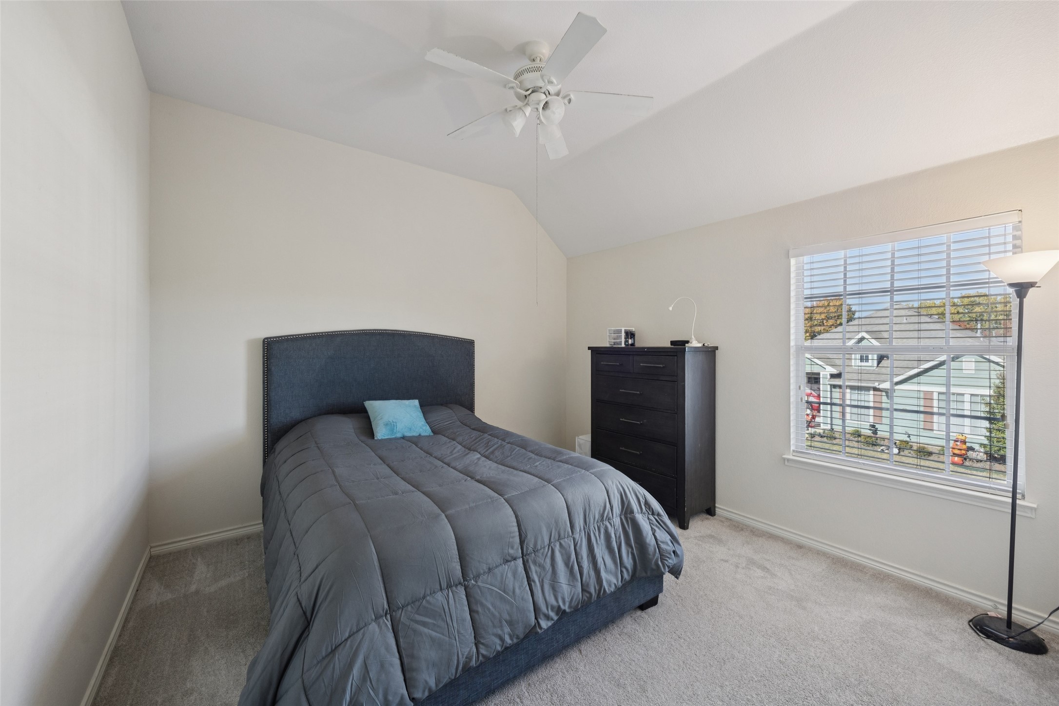 1404 Southern Pine Drive Savannah TX 76227