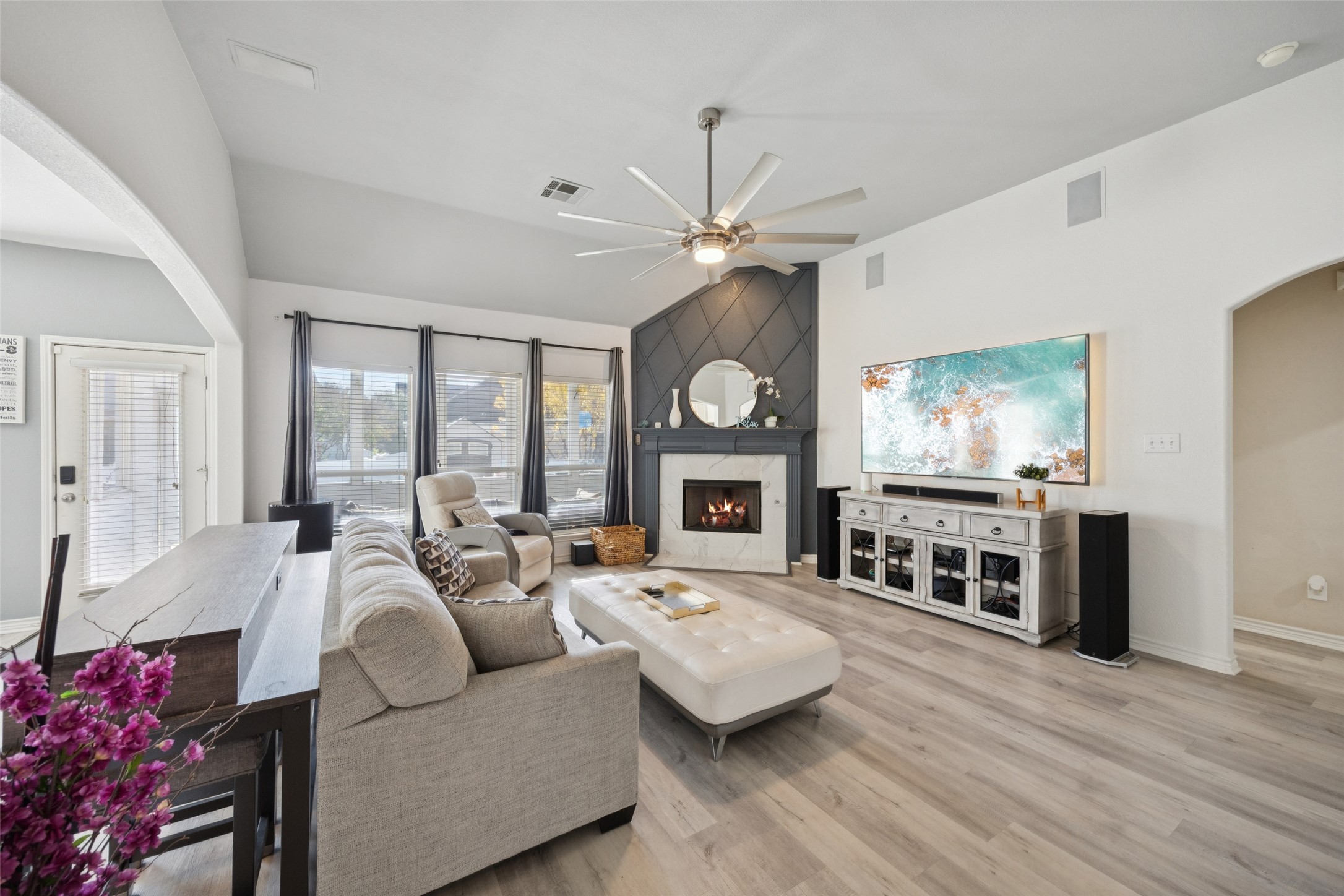 1404 Southern Pine Drive Savannah TX 76227