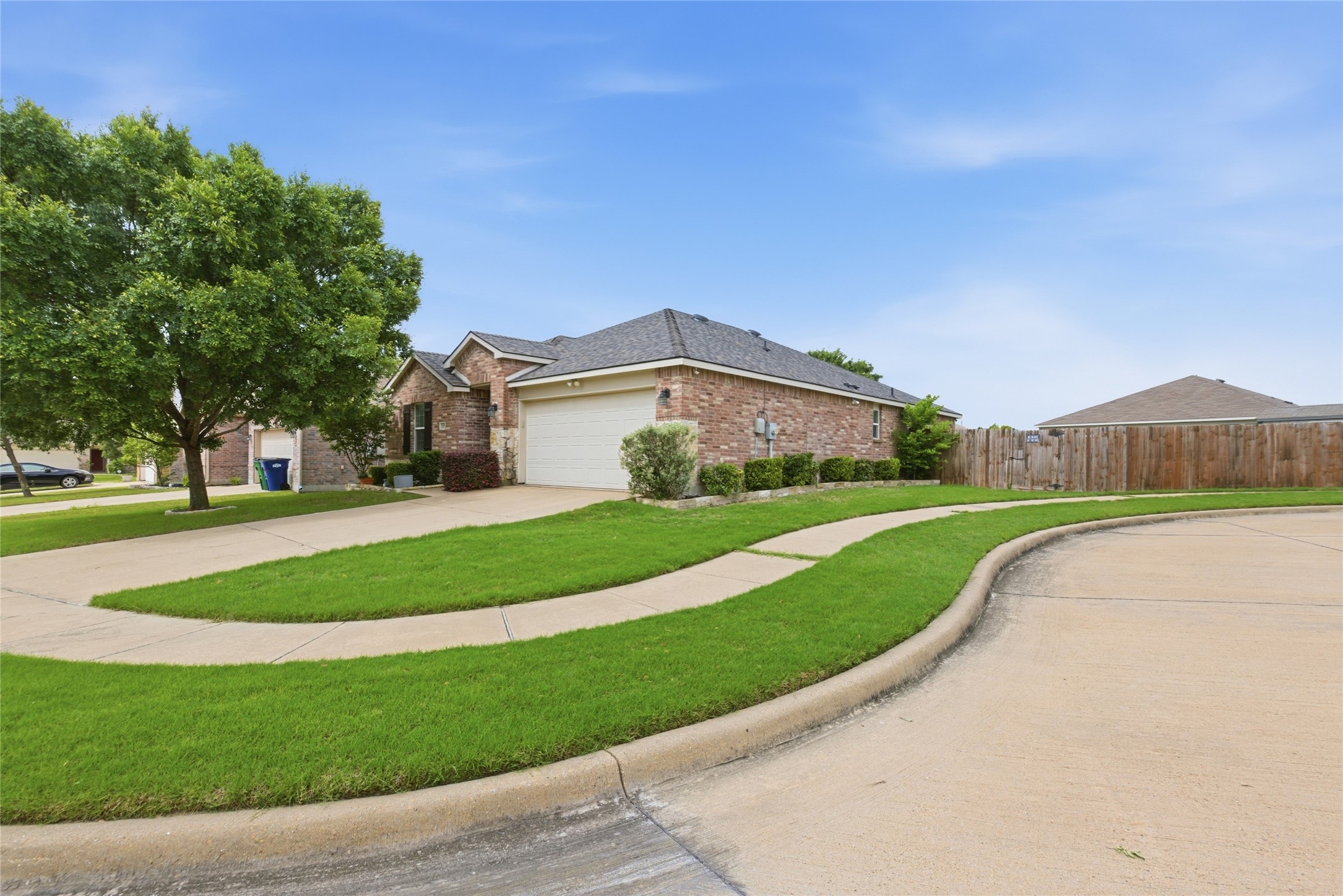 105 Honeysuckle Court Fate TX 75189