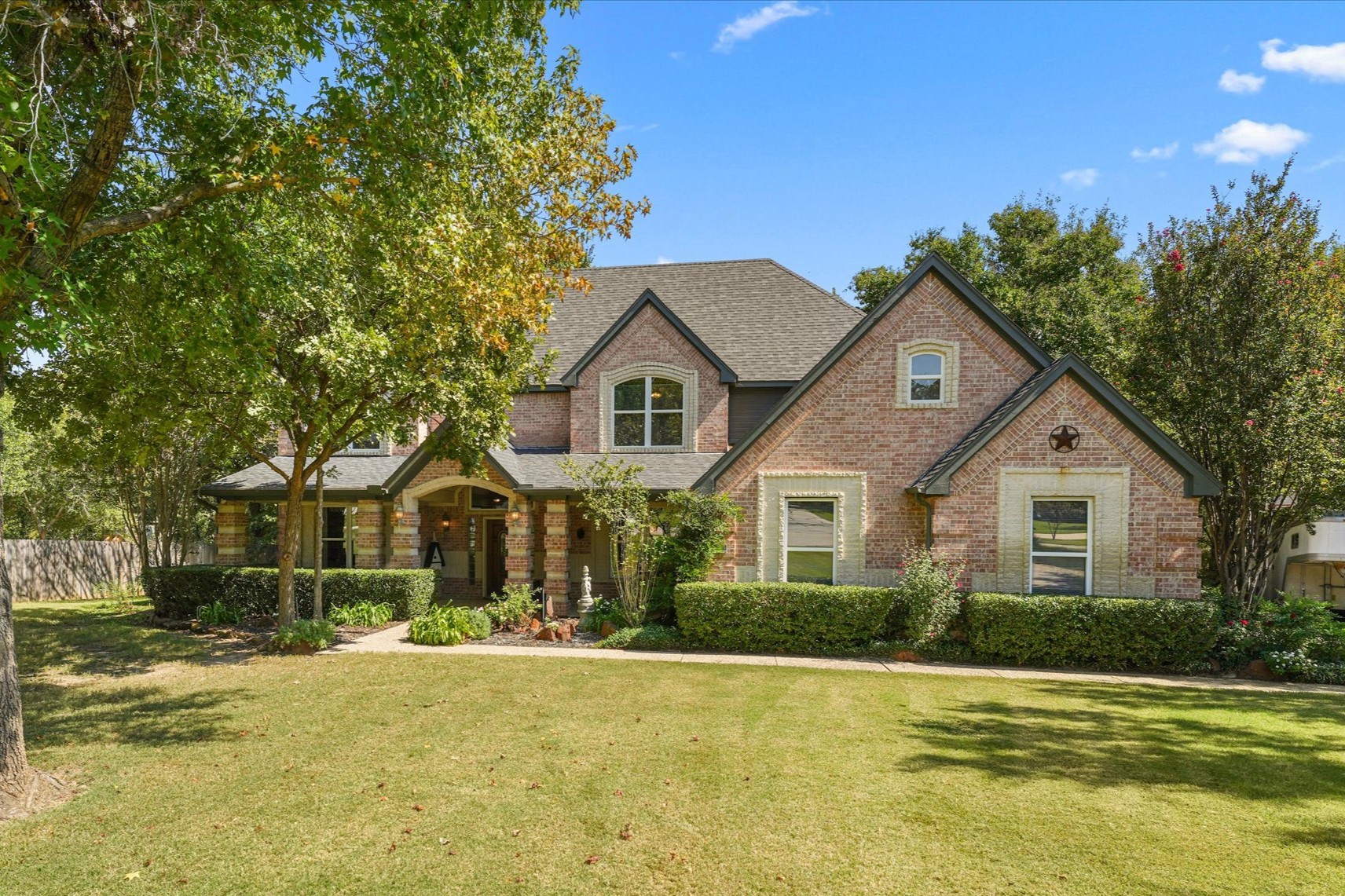 175 S Forest Lane Double Oak TX 75077