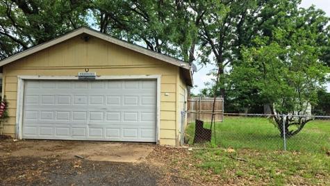 150 Meadow Lake Drive Gun Barrel City TX 75156