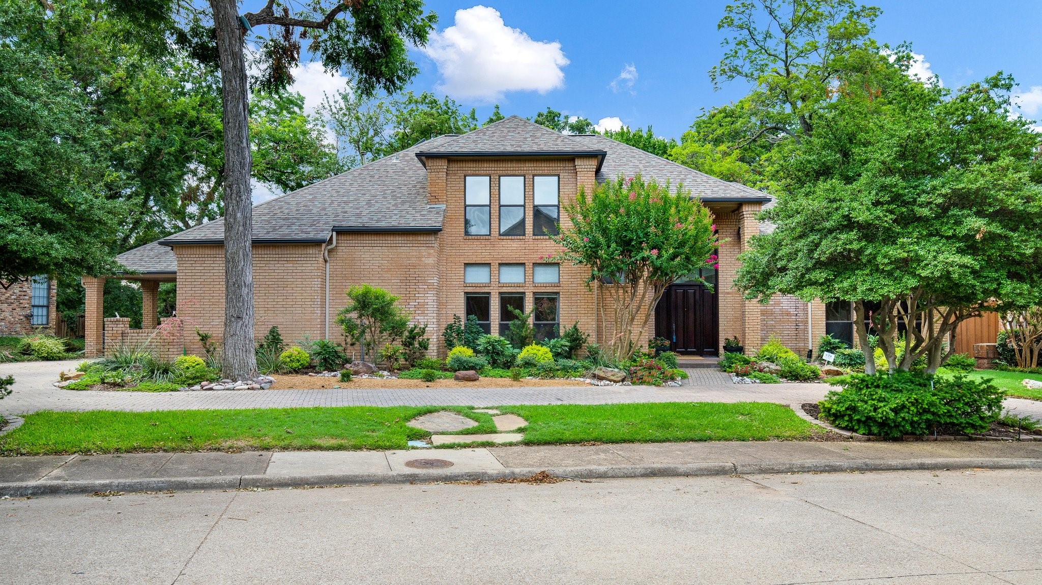 5710 Moss Creek Trail Dallas TX 75252