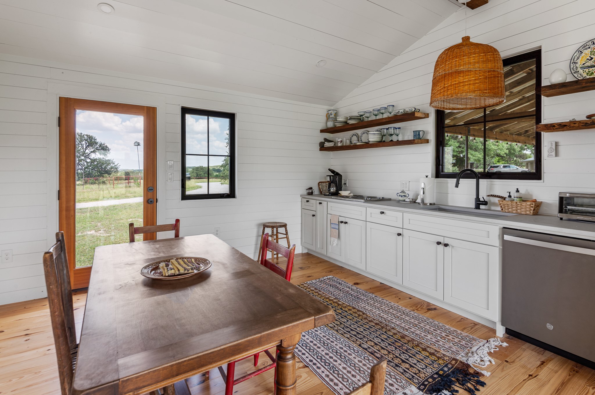0 Cr 409 Spicewood TX 78669