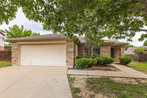 556 Winbridge Lane Fort Worth TX 76052