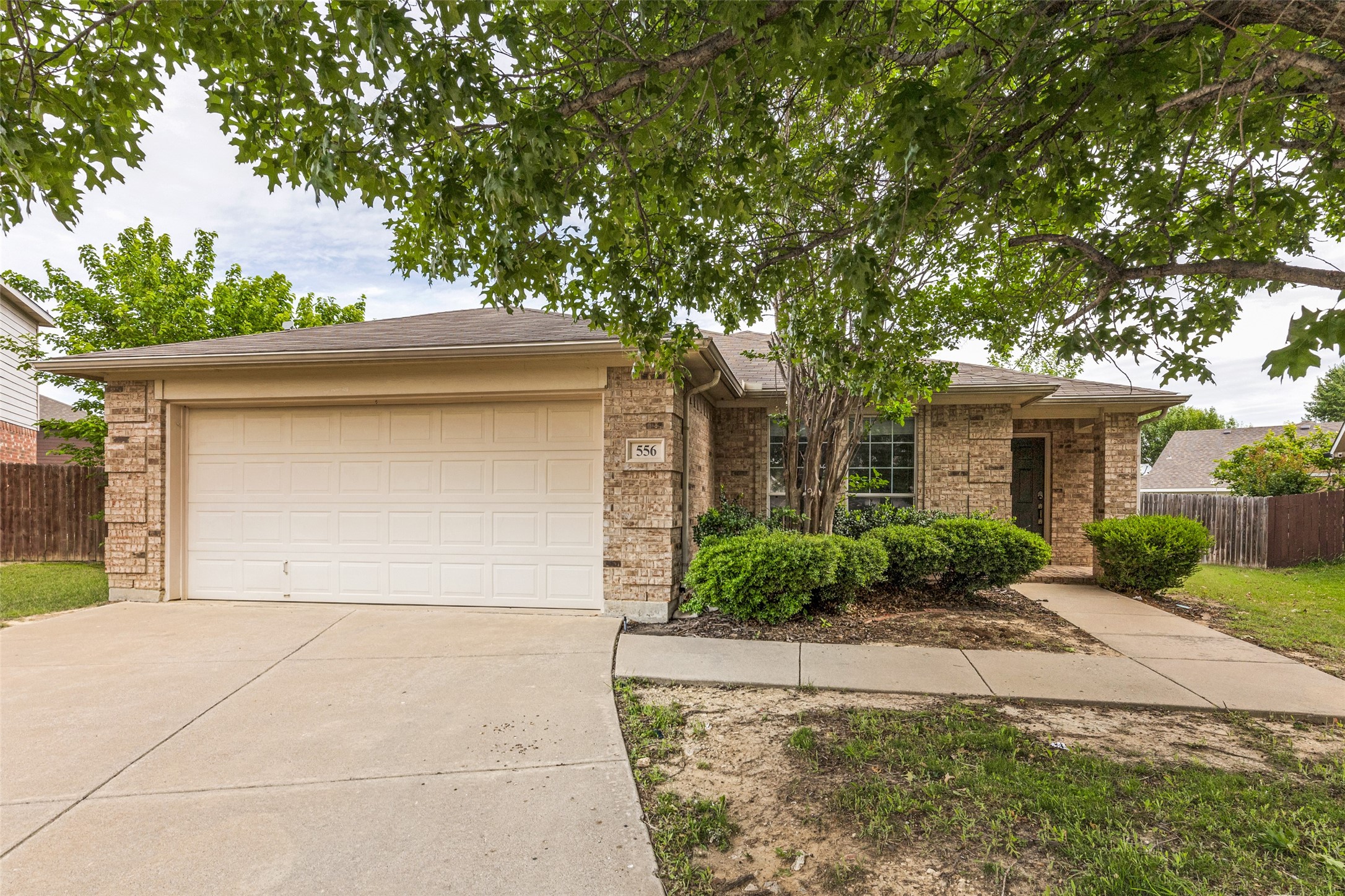 556 Winbridge Lane Fort Worth TX 76052