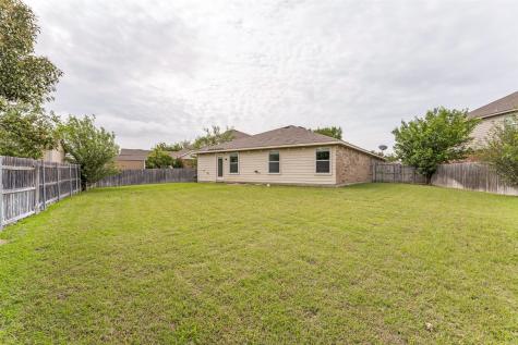 556 Winbridge Lane Fort Worth TX 76052
