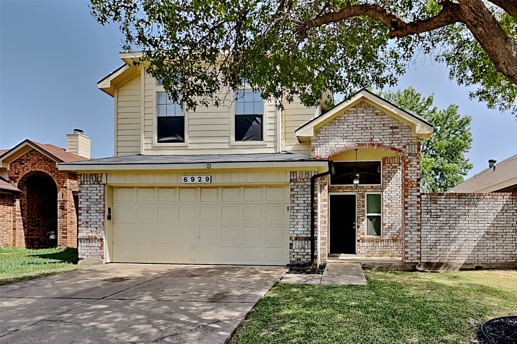 6929 Brixham Drive North Richland Hills TX 76182