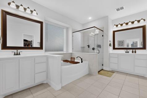 476 Wolf Creek Drive Waxahachie TX 75165