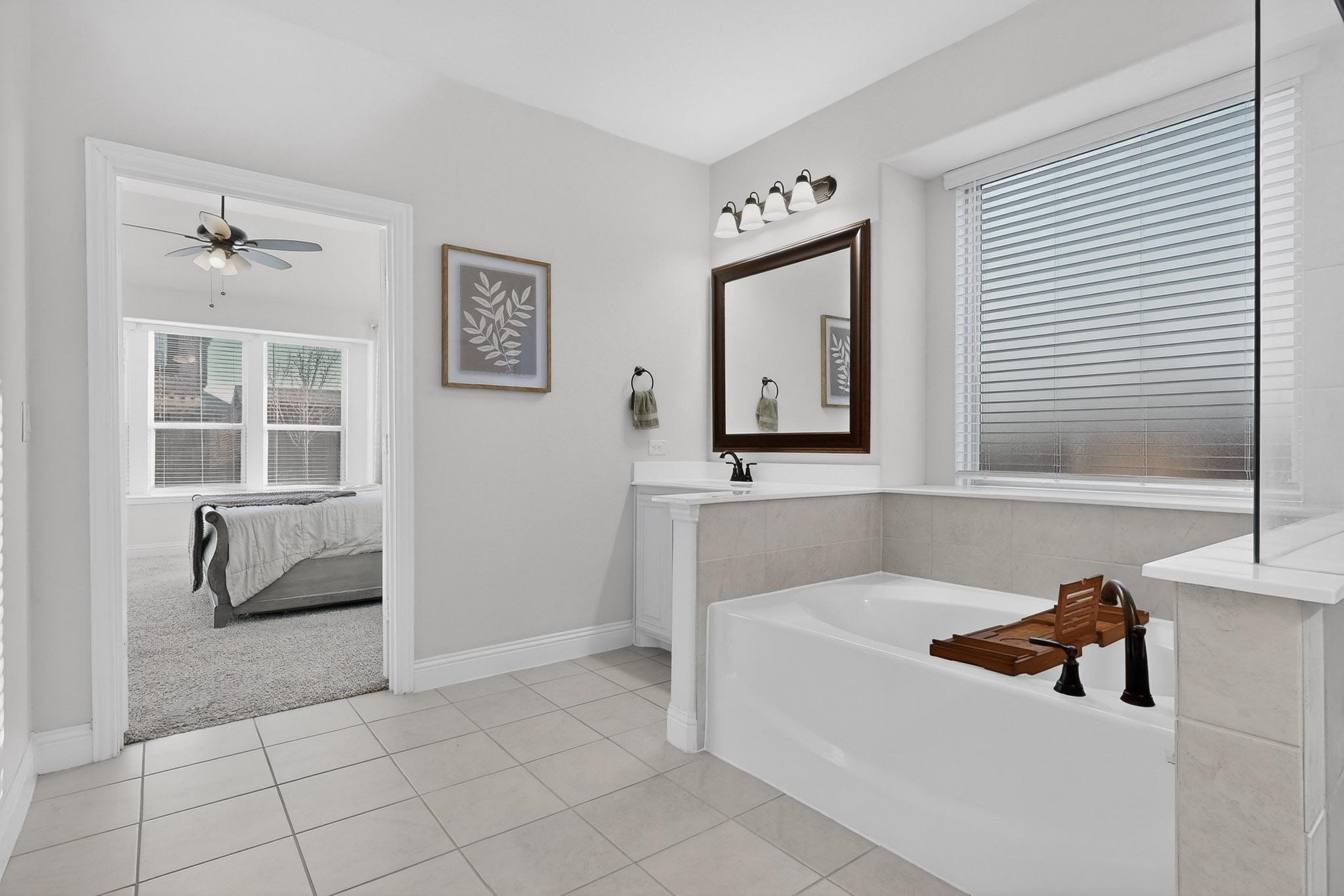 476 Wolf Creek Drive Waxahachie TX 75165