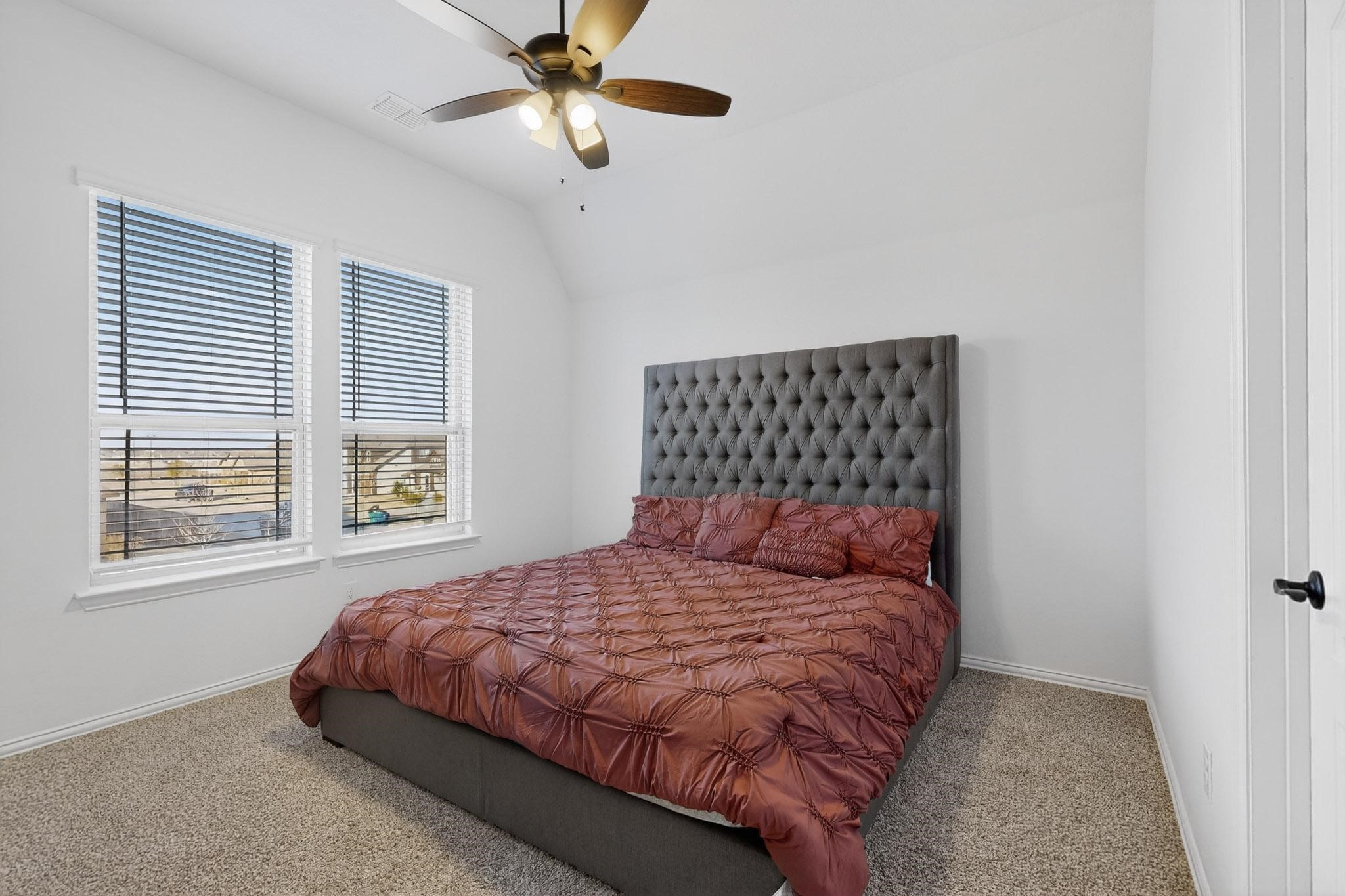 476 Wolf Creek Drive Waxahachie TX 75165