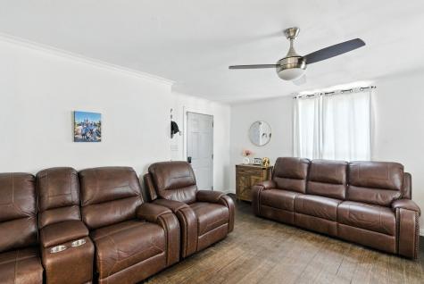 116 W 7th Street Weatherford TX 76086