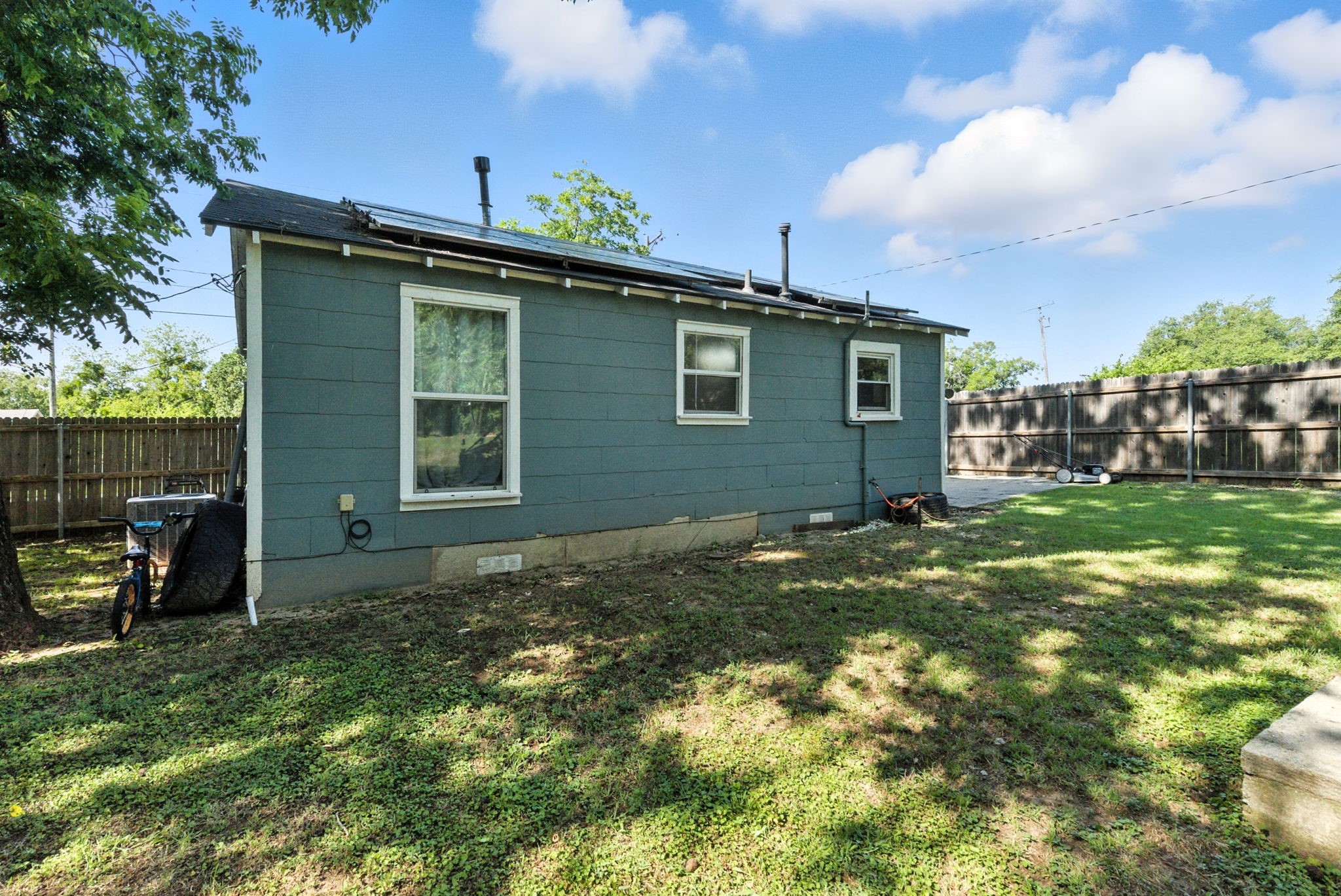 116 W 7th Street Weatherford TX 76086