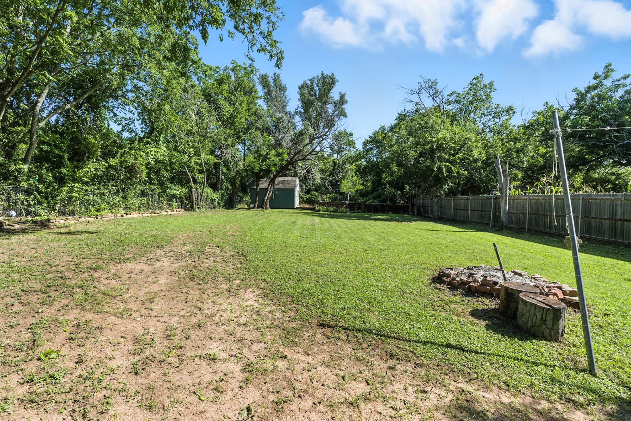 116 W 7th Street Weatherford TX 76086