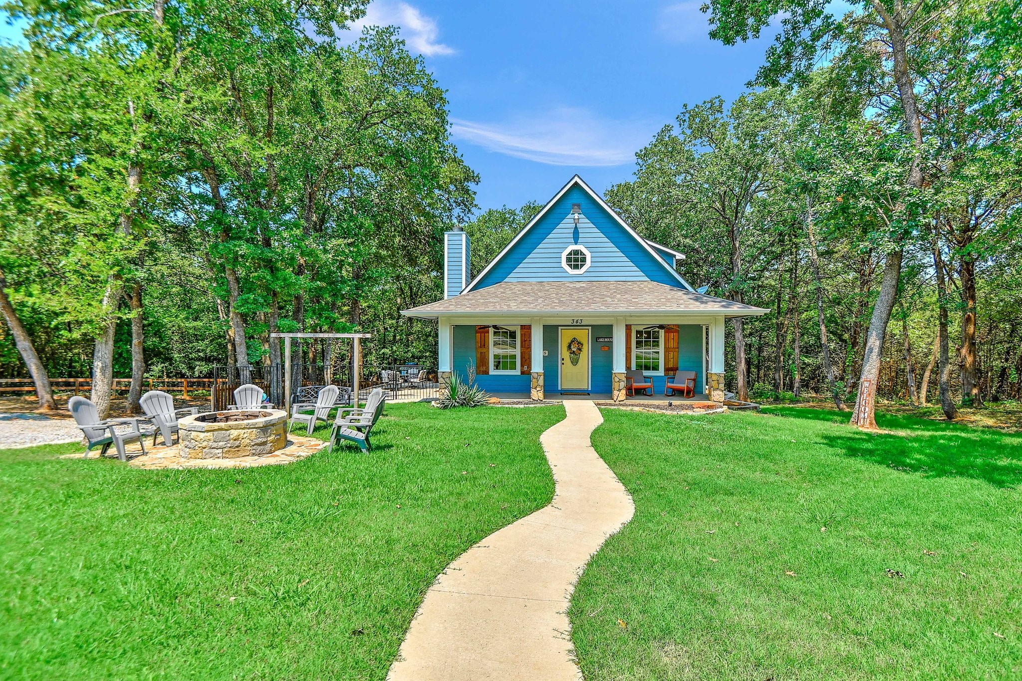 343 Plantation Avenue Pottsboro TX 75076