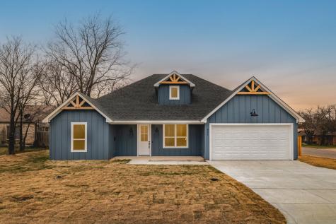 621 Oaklawn Drive River Oaks TX 76114