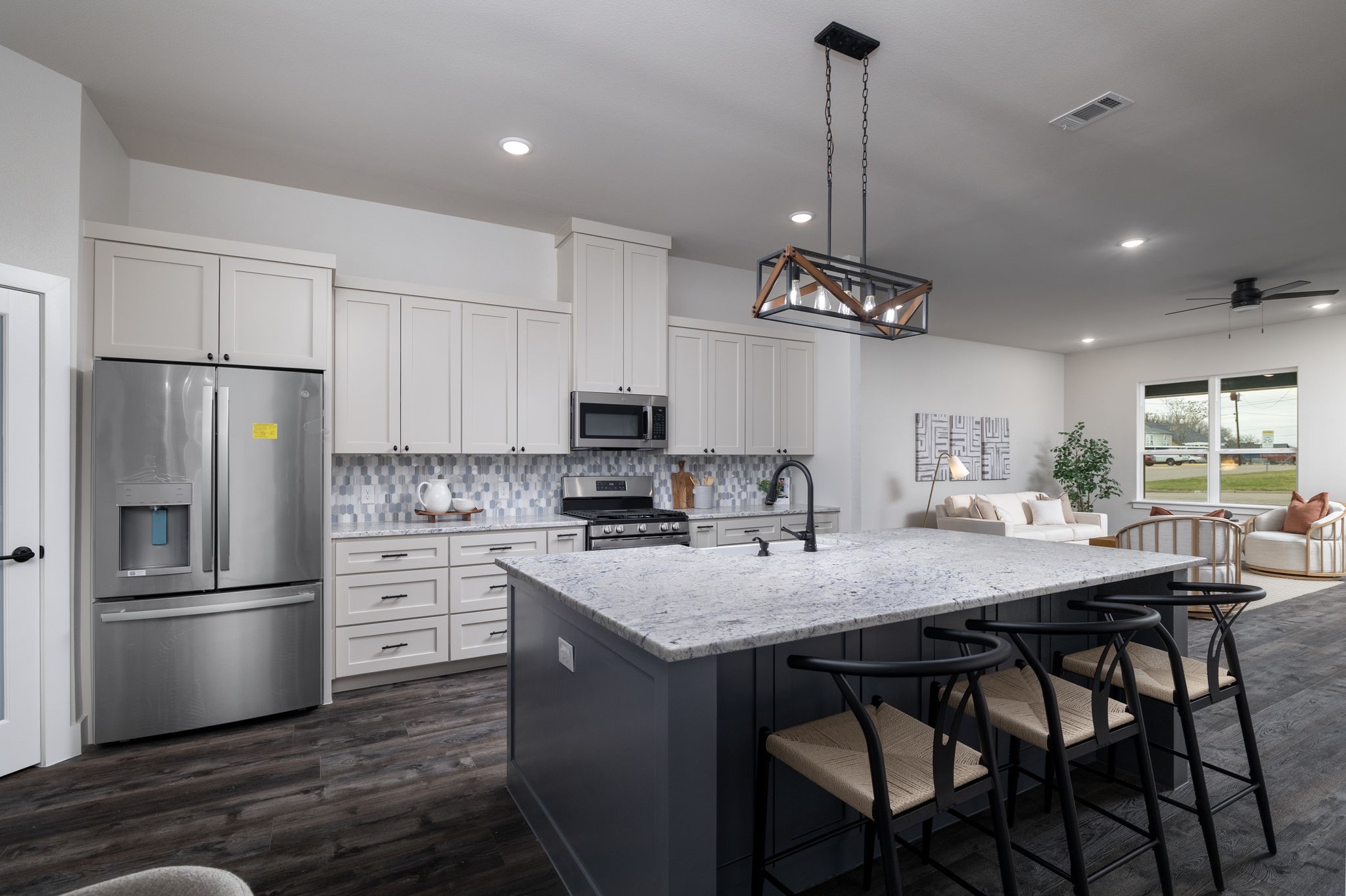 621 Oaklawn Drive River Oaks TX 76114