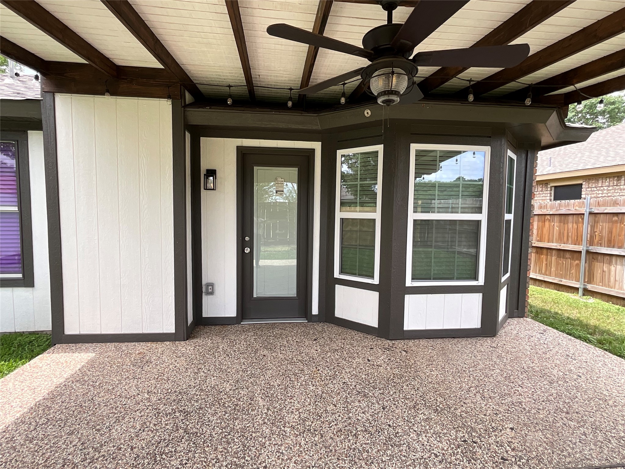 1729 Duster Circle Arlington TX 76018