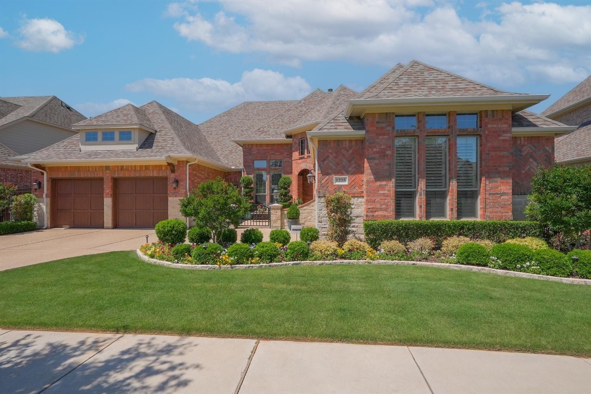 1225 Blue Lake Boulevard Arlington TX 76005