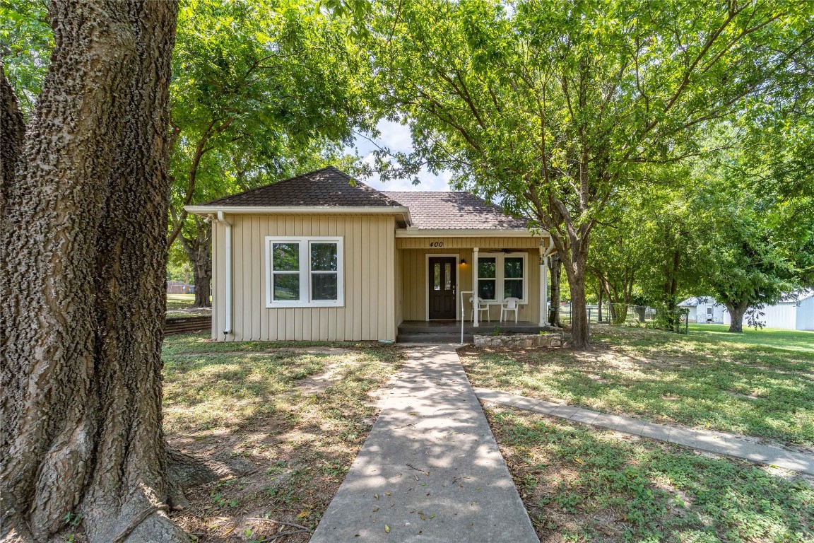 400 Greenwood Street Bluff Dale TX 76433
