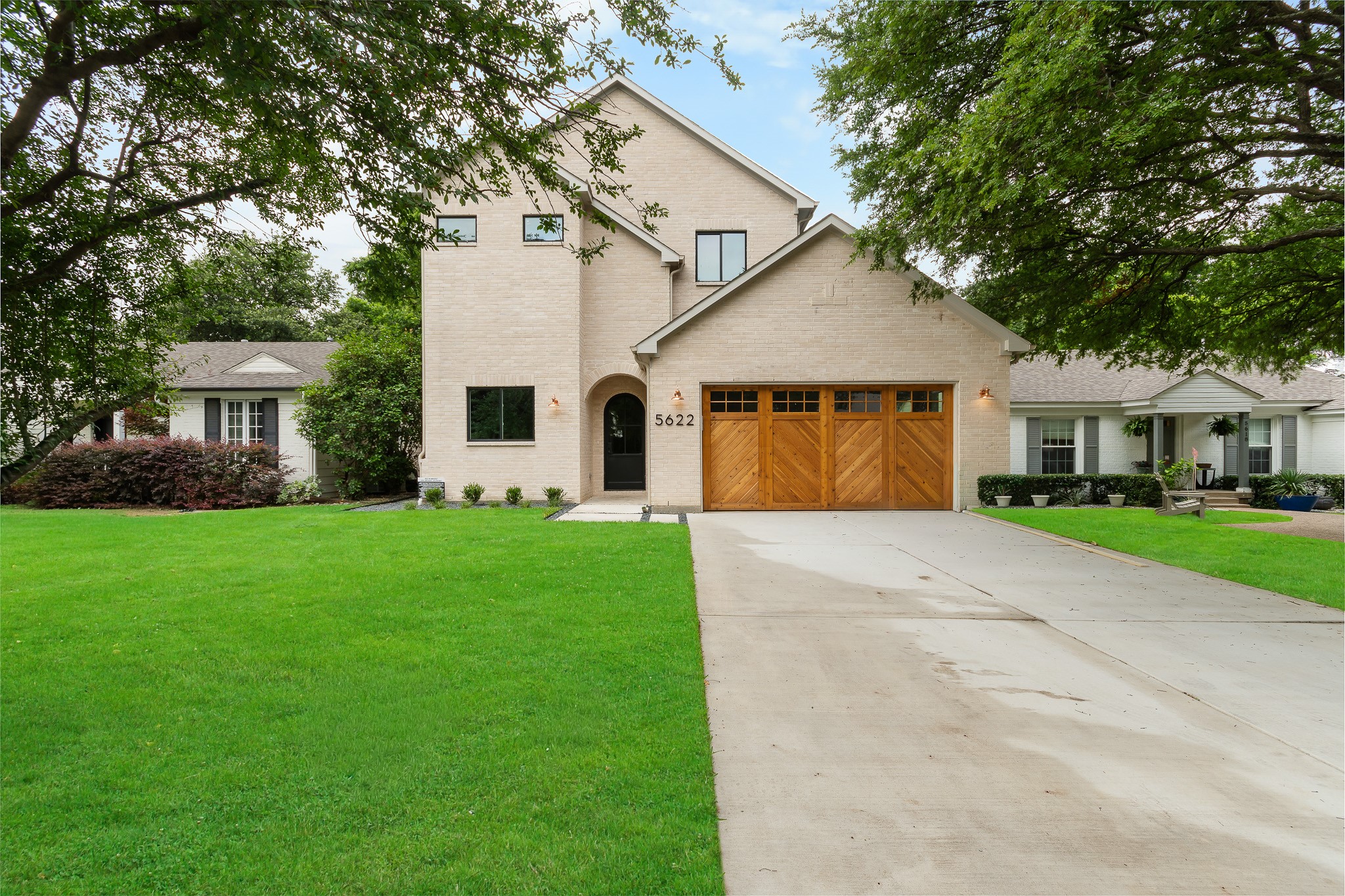 5622 Amherst Dallas TX 75209