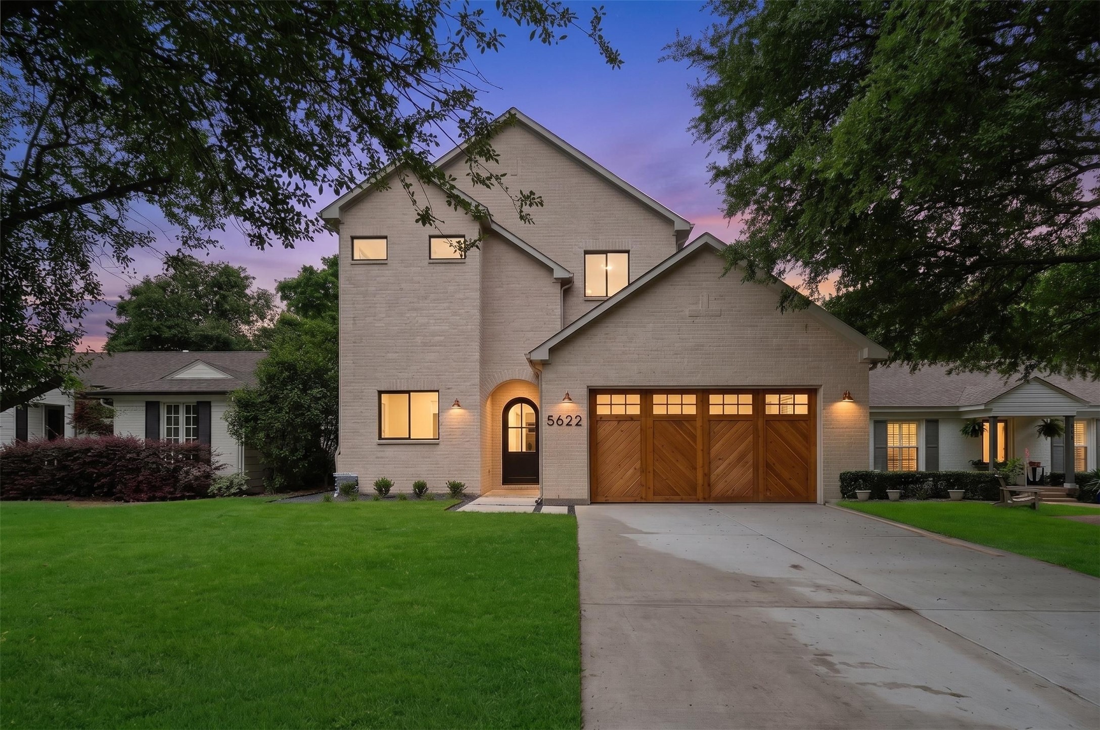 5622 Amherst Dallas TX 75209