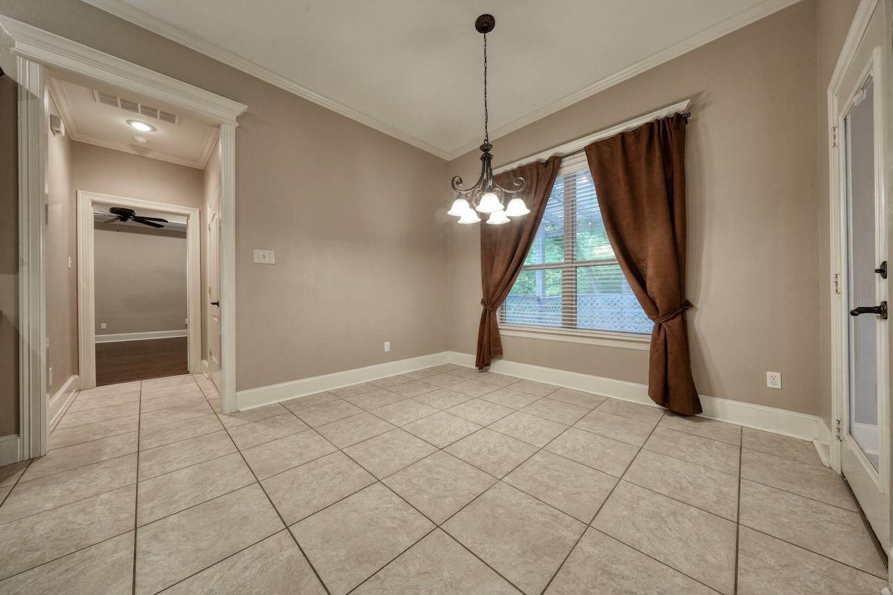 205 Heritage Court Lindale TX 75771