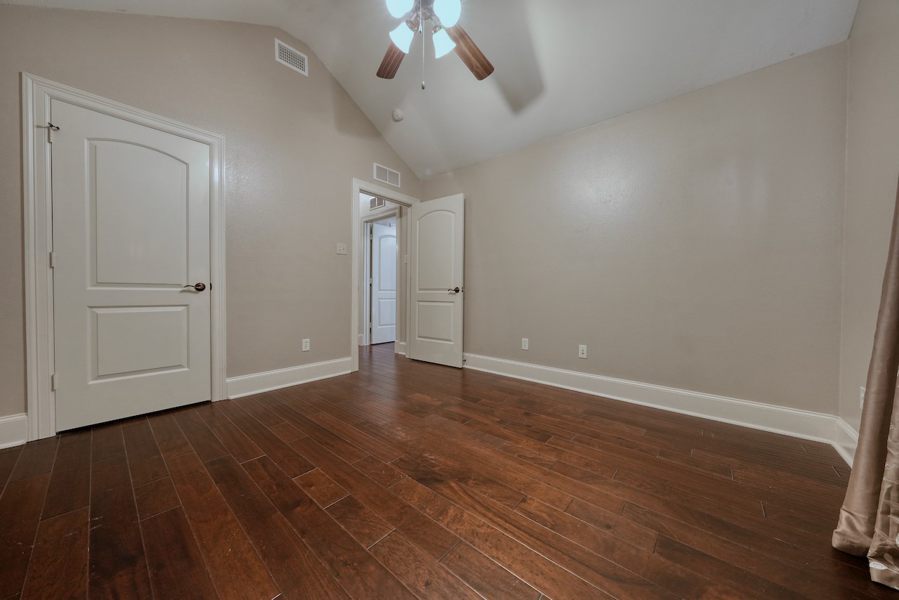 205 Heritage Court Lindale TX 75771