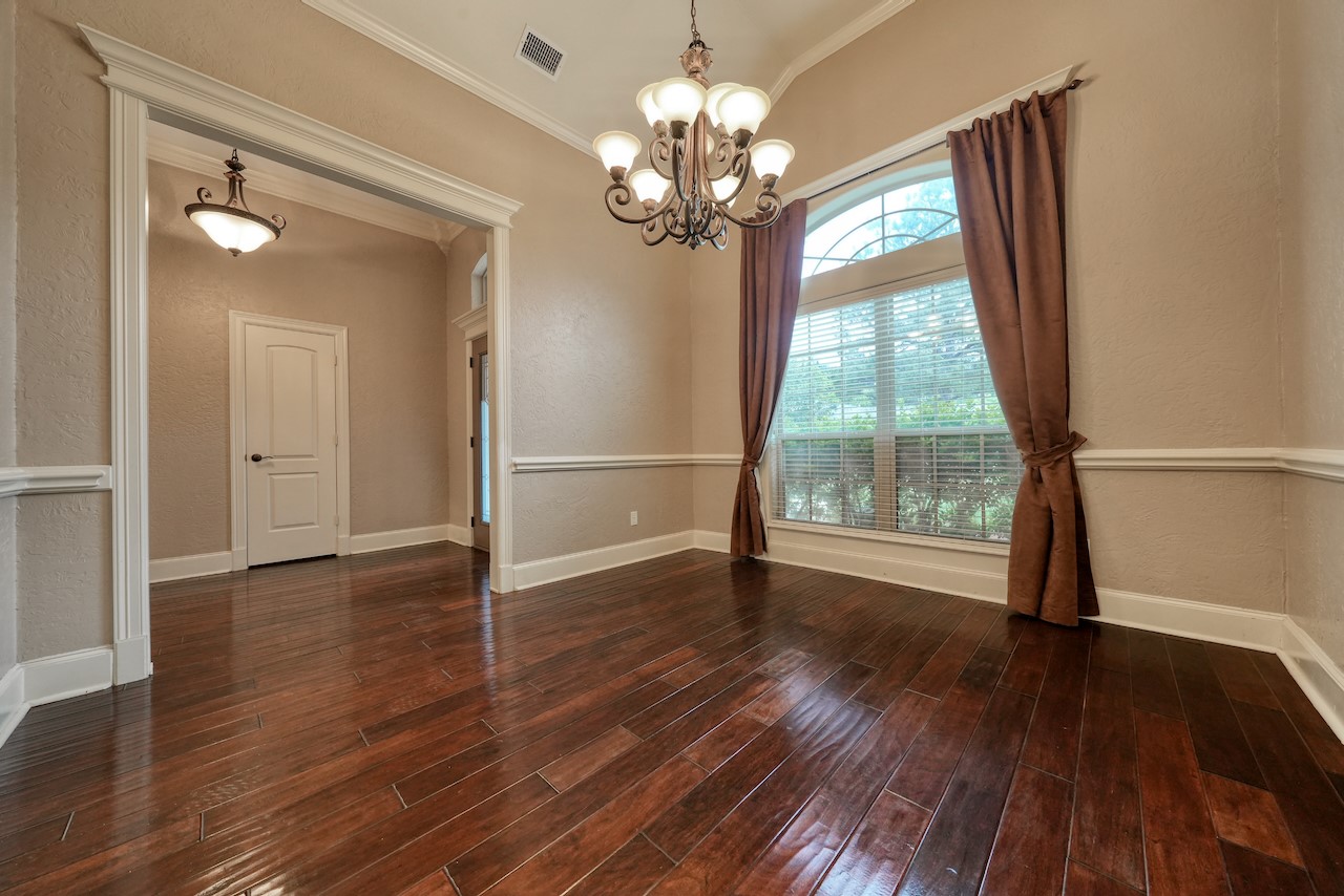 205 Heritage Court Lindale TX 75771