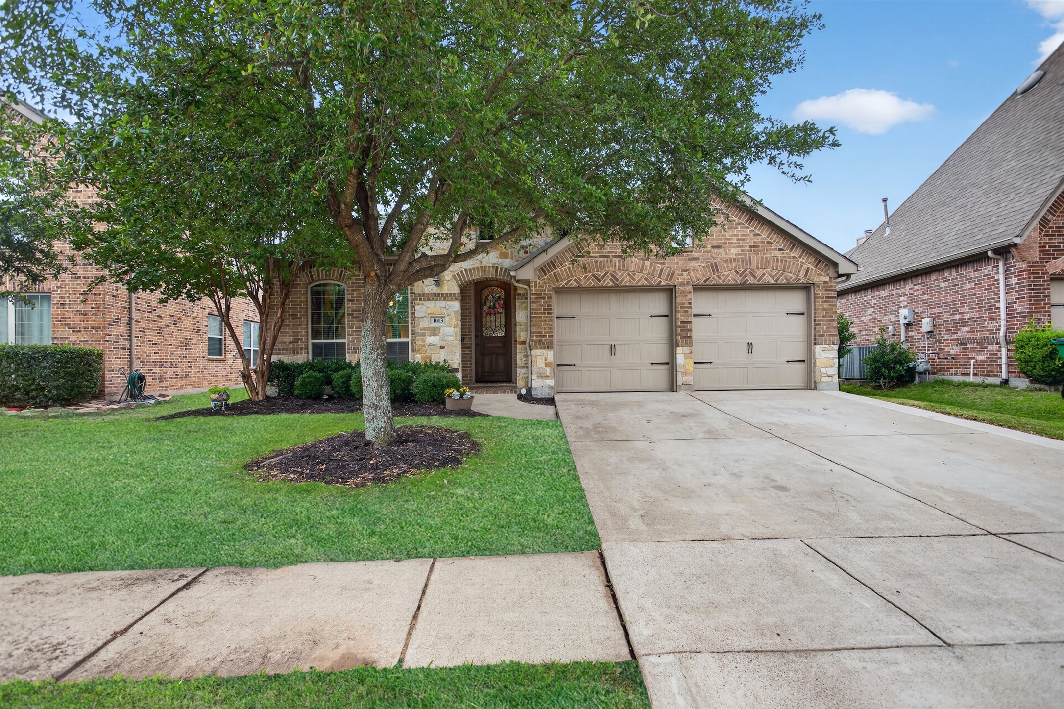 1013 Somerset Circle Forney TX 75126