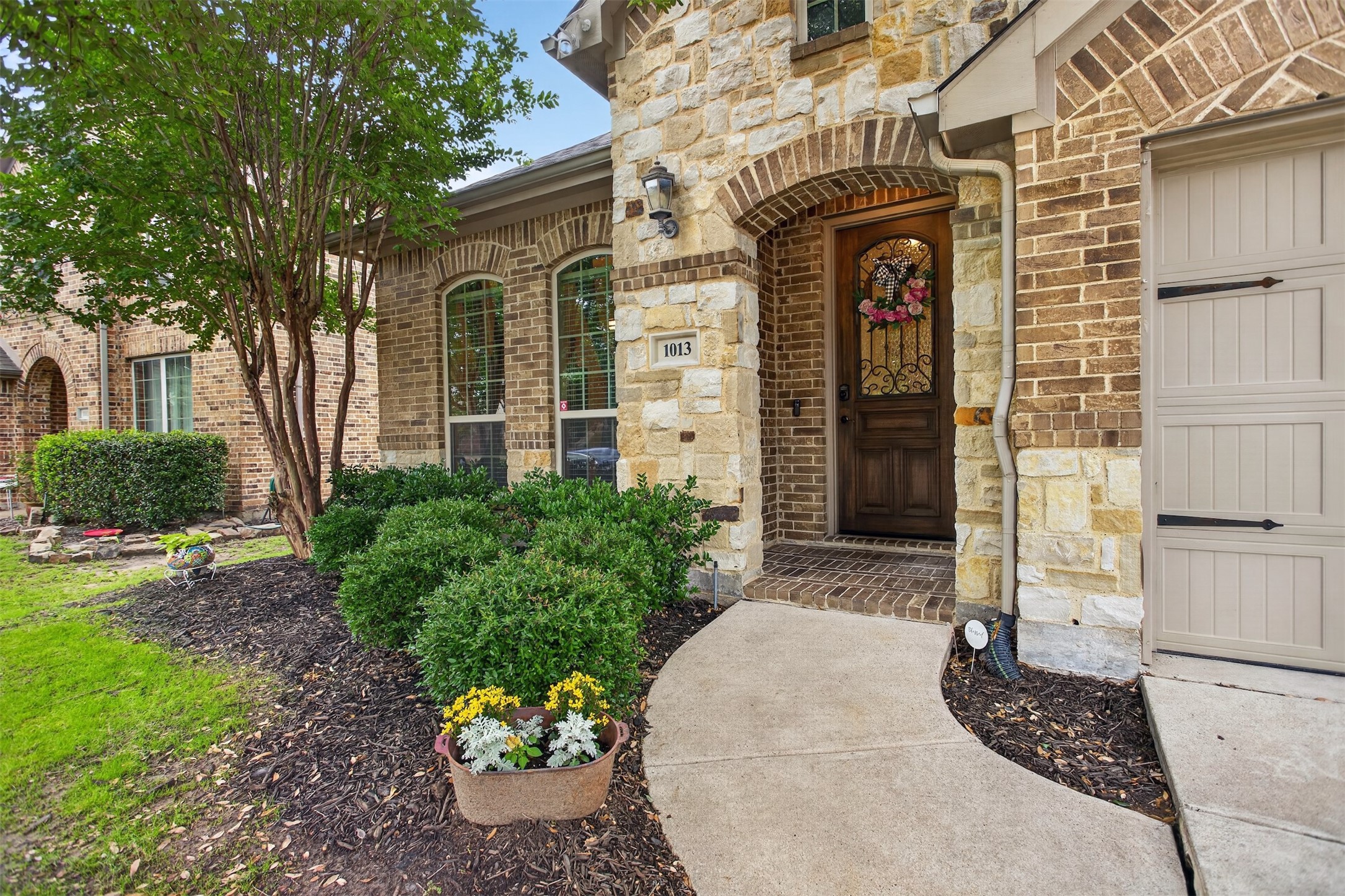 1013 Somerset Circle Forney TX 75126