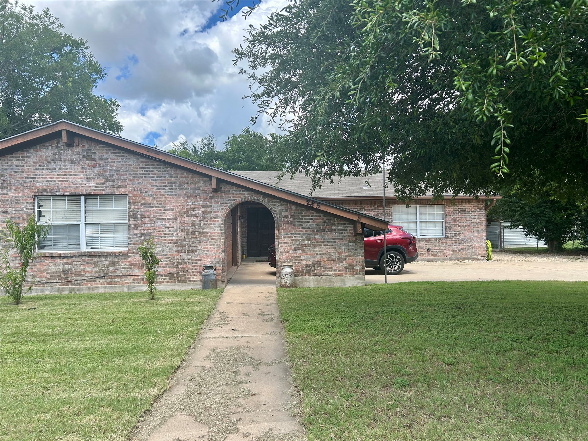 285 N Avenue B Crawford TX 76638