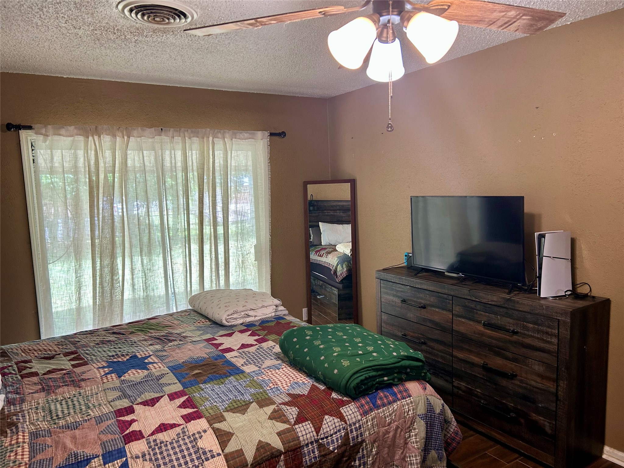 285 N Avenue B Crawford TX 76638