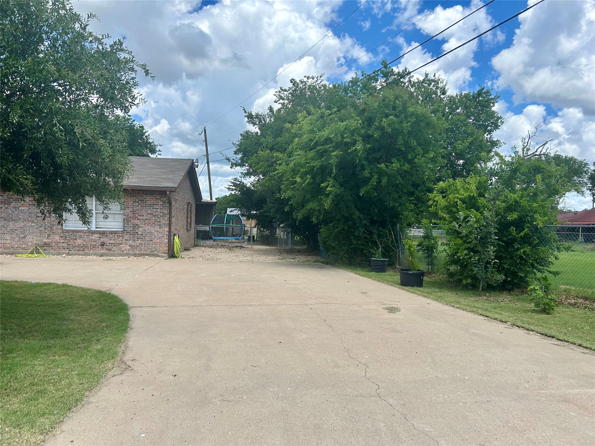 285 N Avenue B Crawford TX 76638