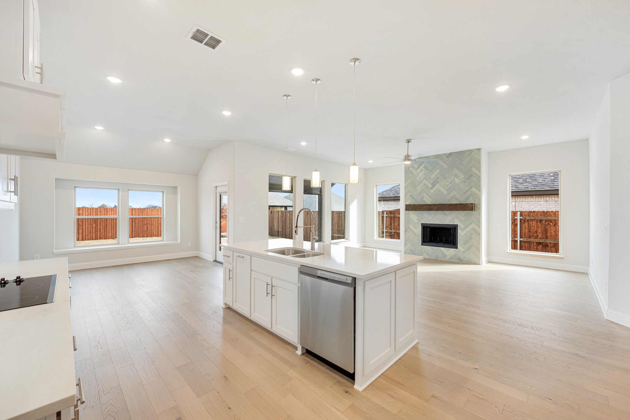 529 Sanctuary Drive Waxahachie TX 75165