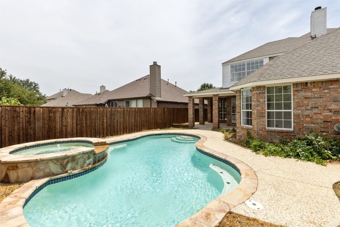 5700 Blue Spruce Lane Mckinney TX 75070